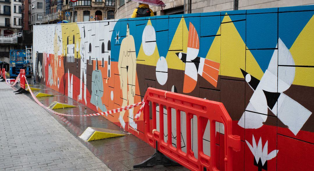 Mural en el muelle de la Merced