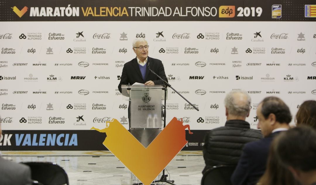 Alcalde de València, Joan Ribó, presentando el Maratón Valencia Trinidad Alfonso