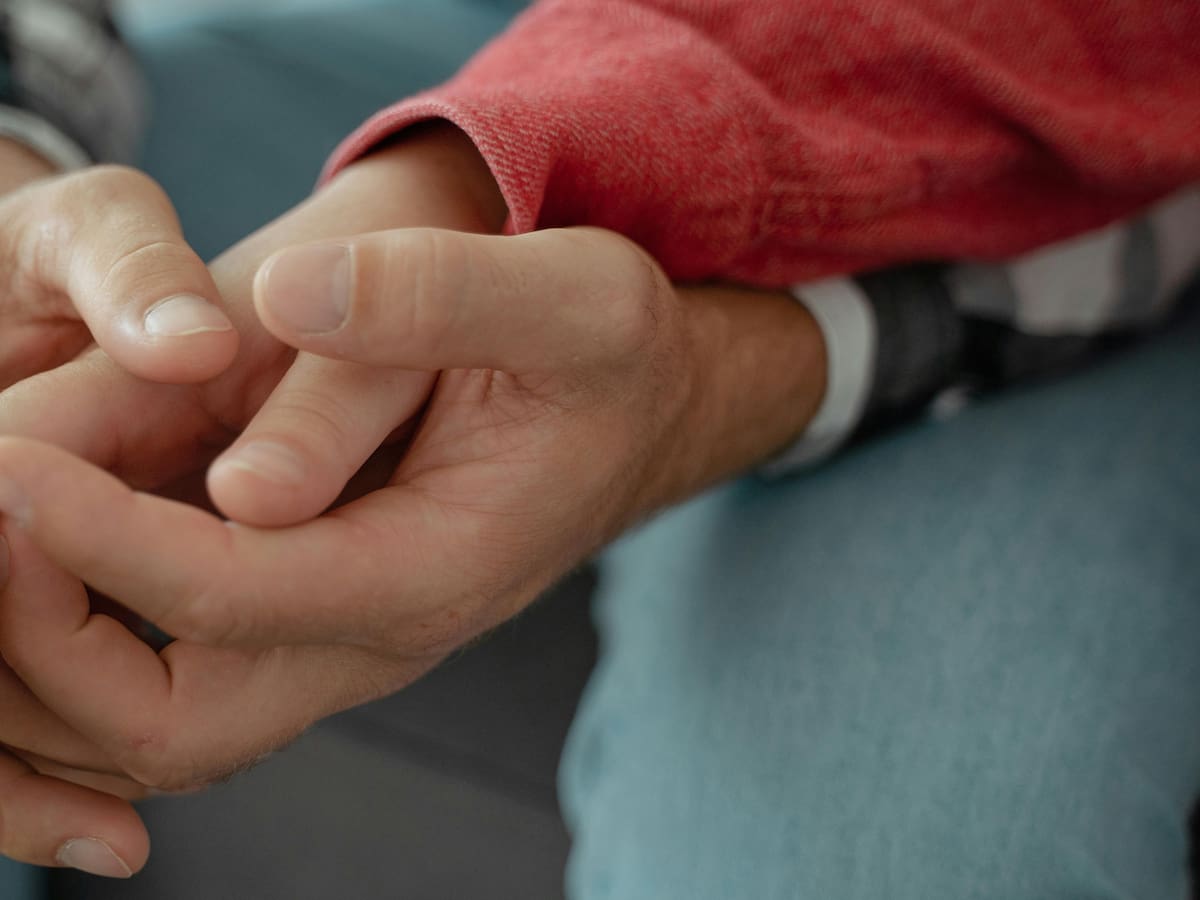 Navarra presenta una estrategia interdepartamental de atención a las conductas suicidas