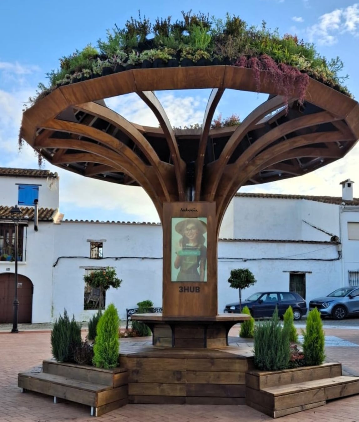 El proyecto ha sido financiado por el Ayuntamiento de Benarrabá y por la Consejería de Turismo y Andalucía Exterior, a través de la Empresa Pública para la Gestión del Turismo y del Deporte de Andalucía.