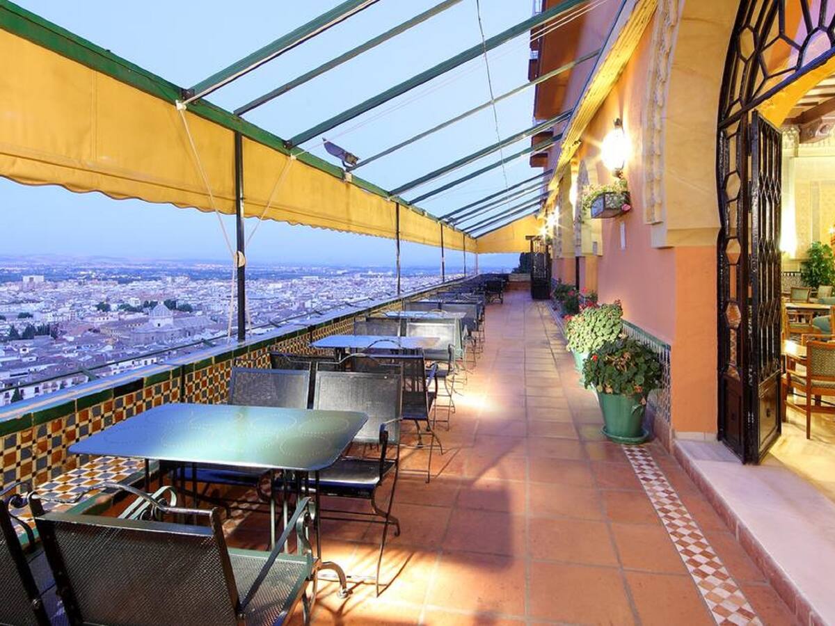 Hotel Alhambra Palace de Granada como destino turístico