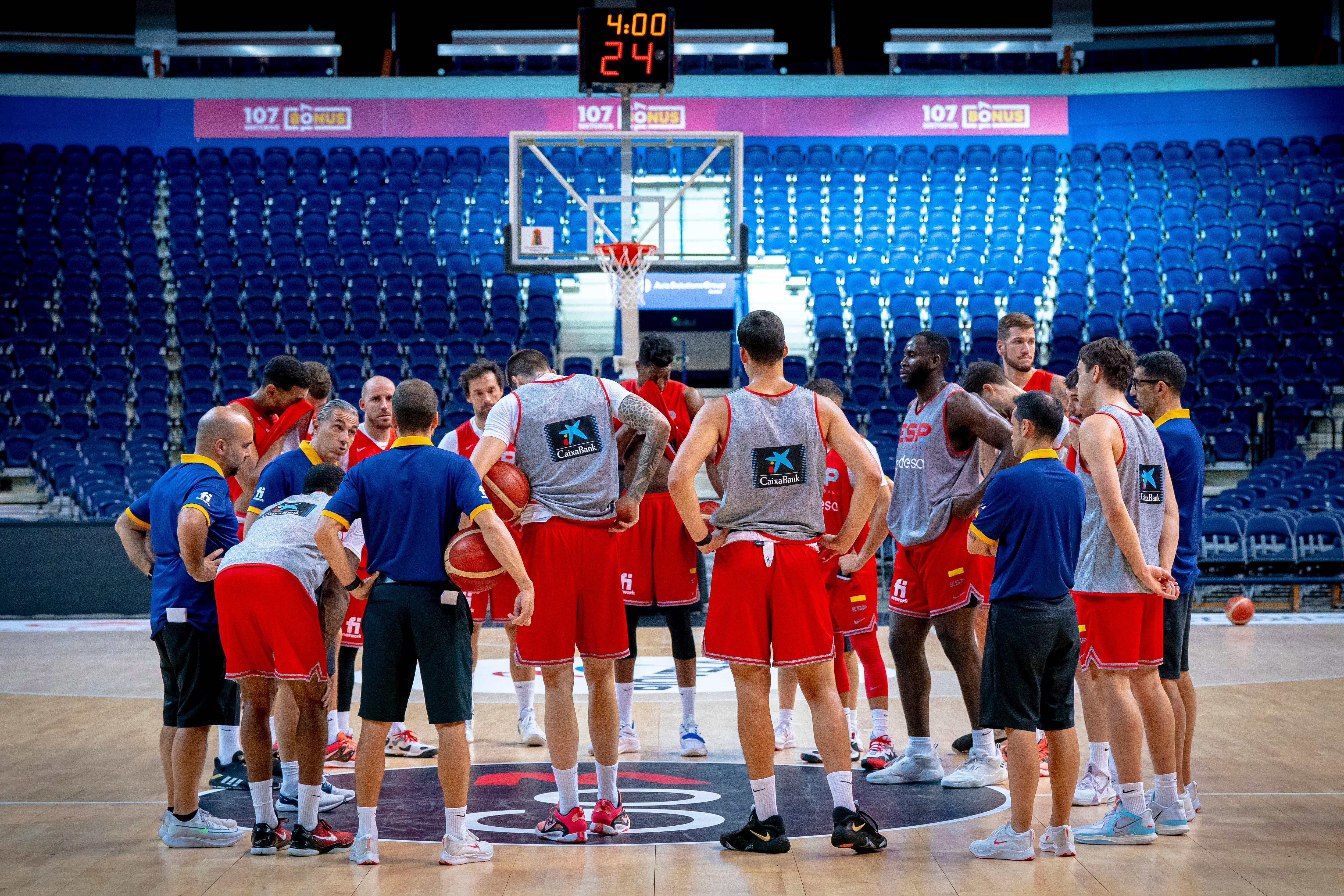 Los jugadorese de la selección española de aloncesto durante el entrenamiento realizado previo al partido amistoso ante Liuania