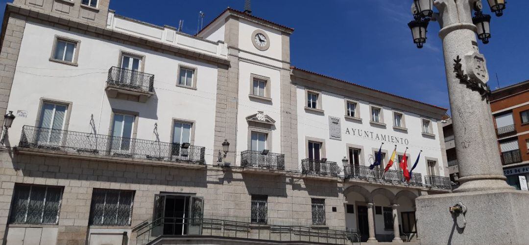 Fachada del Ayuntamiento de Colmenar Viejo