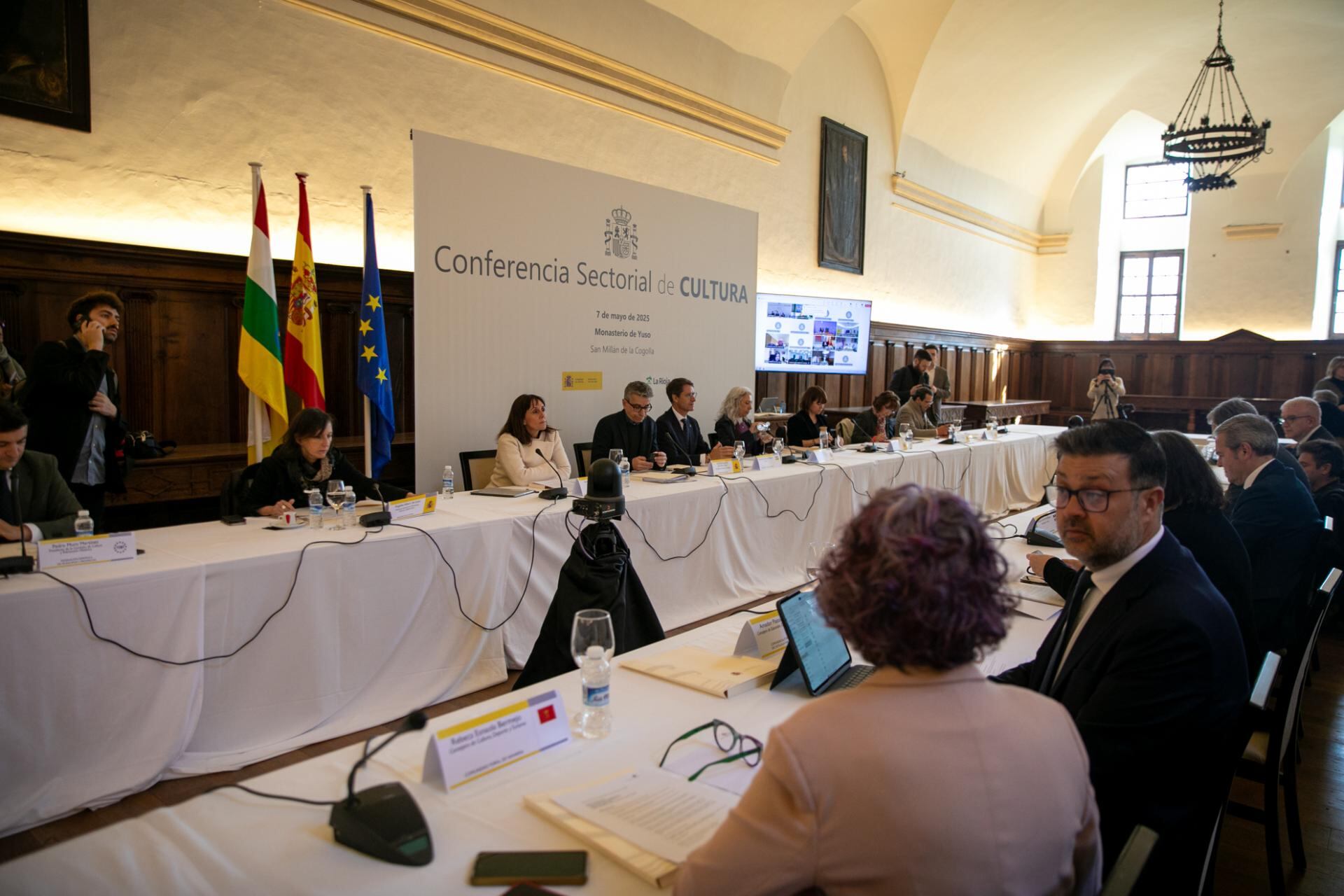 Capellán reitera su deseo de contar con las Glosas para la muestra de 2026 en San Millán