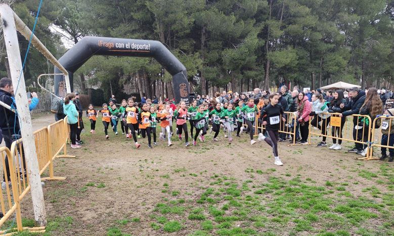 El cross de la Estacada reunía a atletas de todas las edade