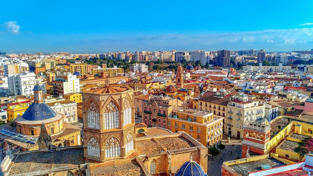 Los vecinos del Pilar piden retomar la mesa de diálogo con el Ayuntamiento de València