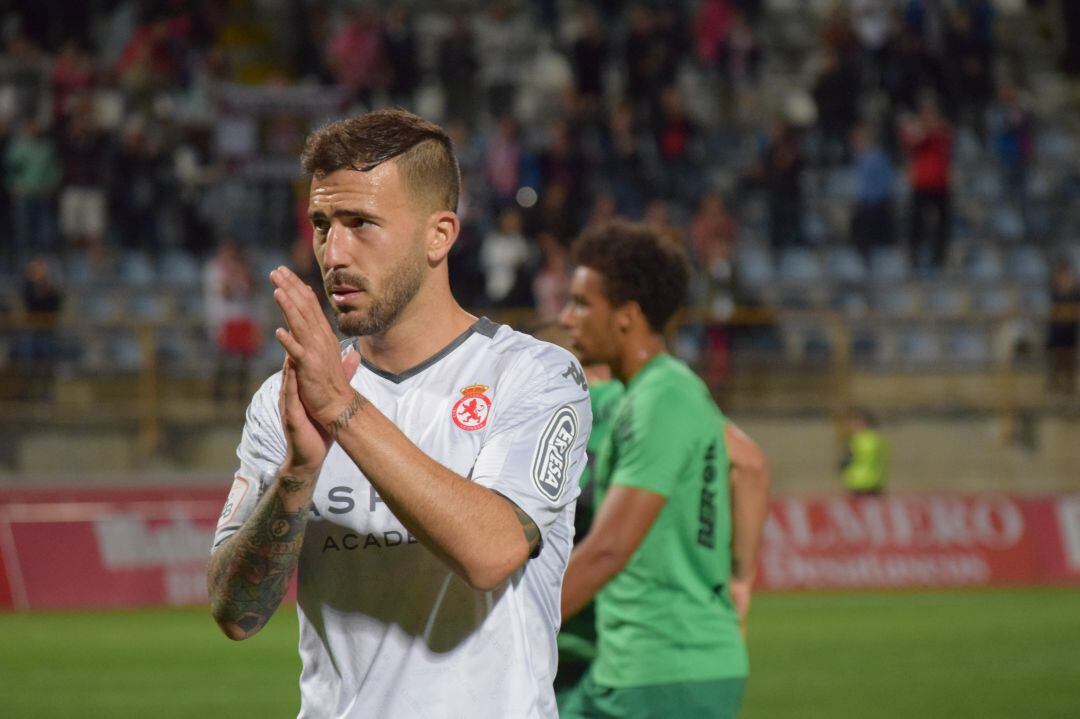 El gol se ha alejado de los delanteros como Dioni Villalba