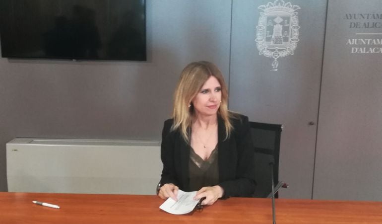 Eva Montesinos durante la rueda de prensa 