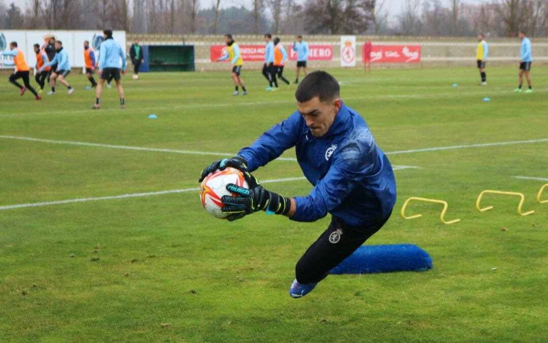 Ni Edu Frías ni Dani Sotres han dado el resultado esperado en el marco culturalista