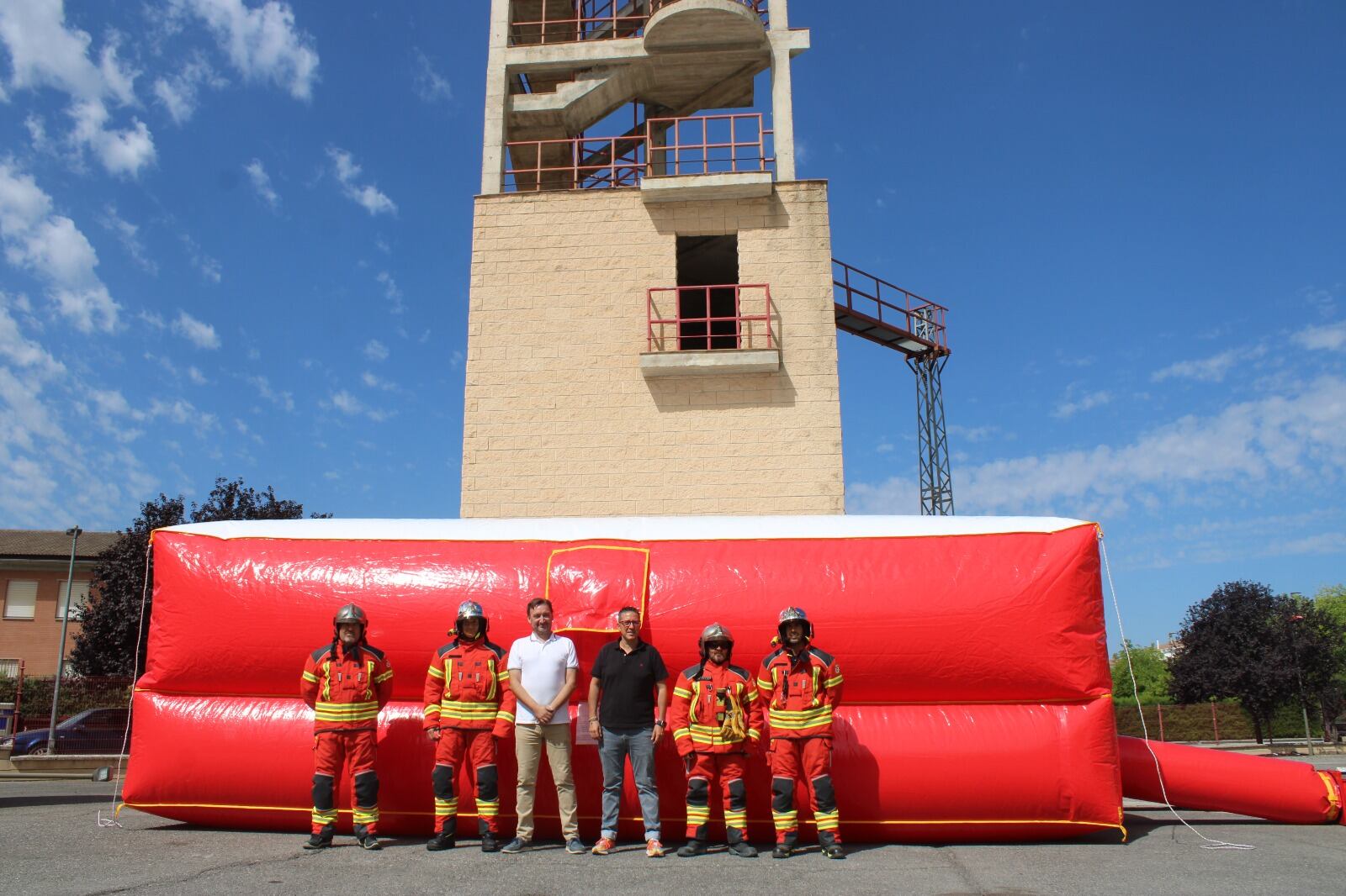 Nuevo colchón de salto para rescate de los Bomberos de Úbeda