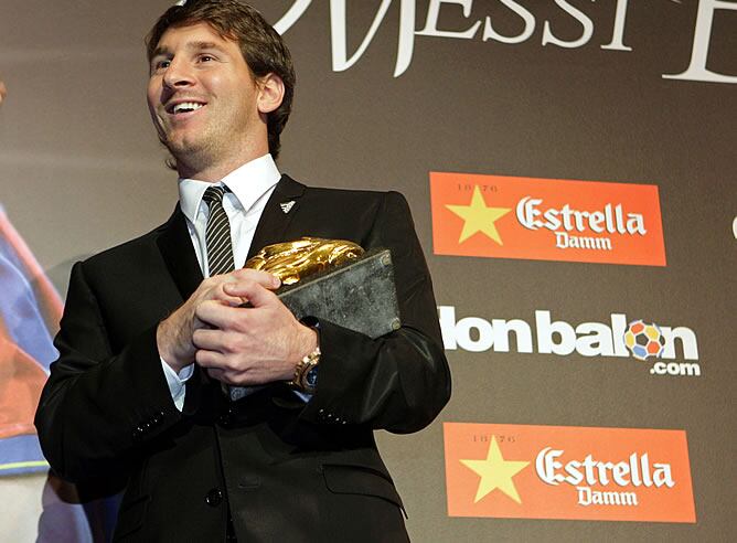 Leo Messi recibe la Bota de Oro como máximo goleador del continente