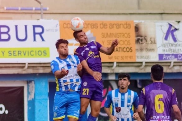 El delantero blanquiazul, Ayuob durante un lance de juego ante el Cristo Atlético esta temporada