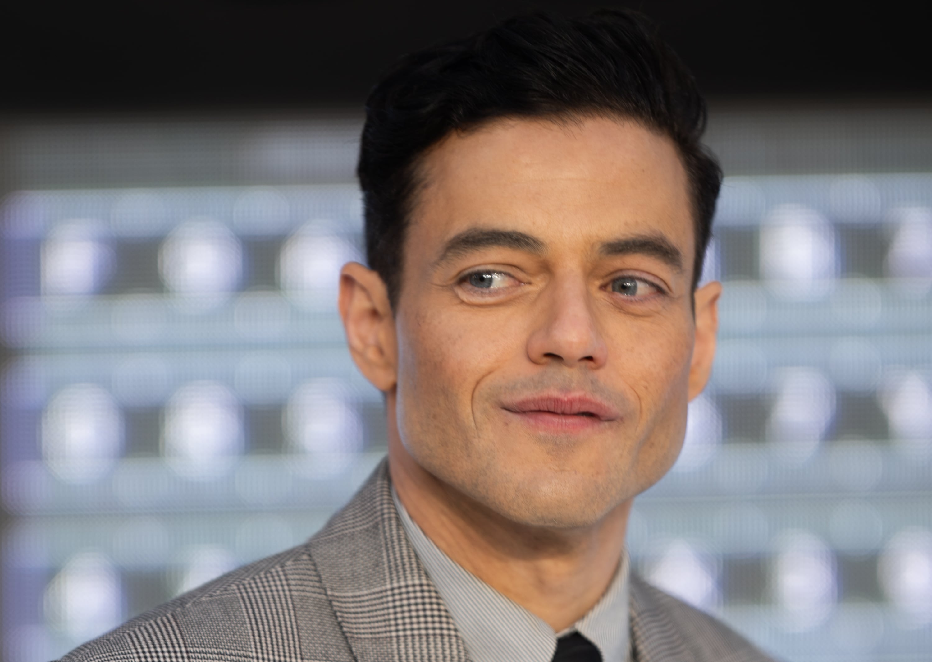 Rami Malek, un protagonista atípico en el thriller de espías 'Amateur': "No es un héroe clásico, es el tipo que menos esperas" | Cine y TV | Cadena SER