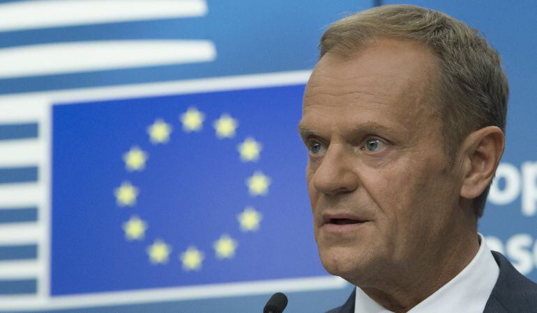 El presidente del Consejo Europeo, Donald Tusk, en una rueda de prensa en la cumbre en Bruselas.