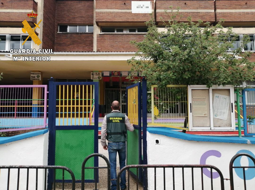 Dos detenidos por robo en un colegio de Guardo (Palencia)