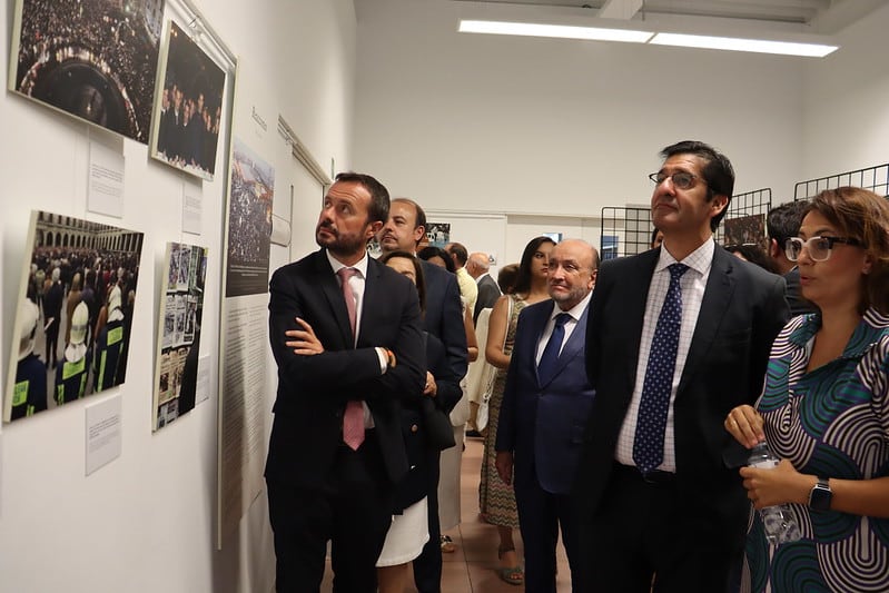 Inauguración exposición 11M en Azuqueca de Henares