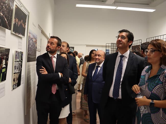 Inauguración exposición 11M en Azuqueca de Henares