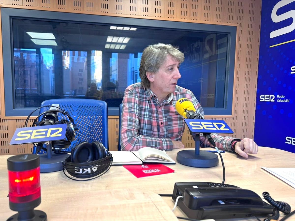 Carlos Martínez en la SER: "La pérdida de nuestro mejor capital, que son los jóvenes, tiene que dar un giro de guion"