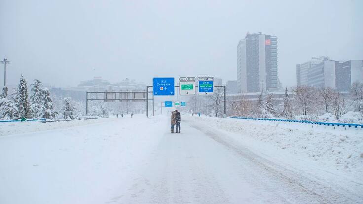 El beso que resistió a Filomena