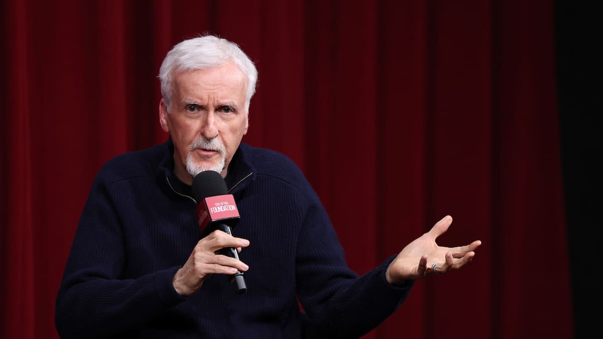 James Cameron, tajante sobre la posible compra de Warner Bros por Netflix: "Será desastroso para el cine"