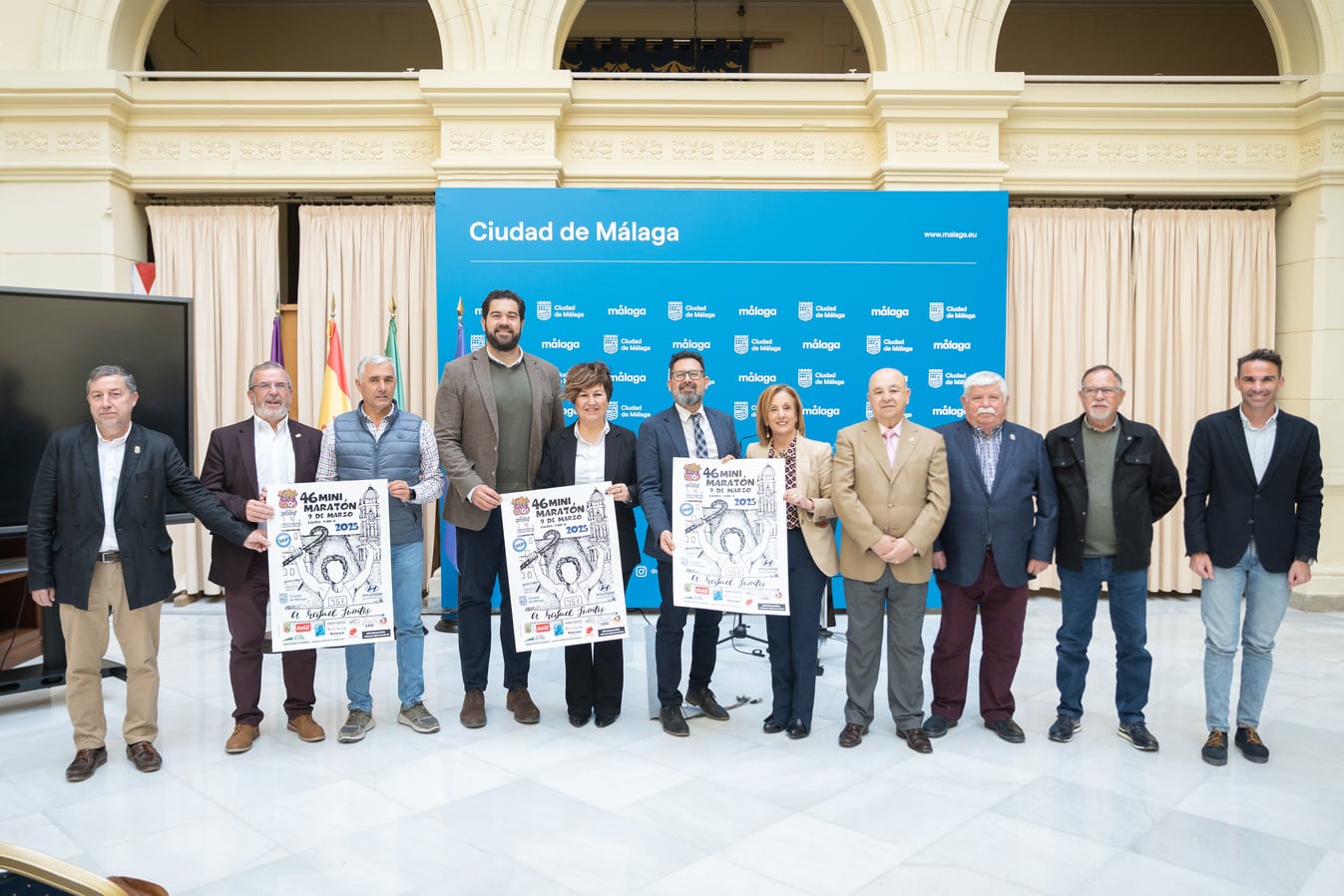 Presentación de la mini maratón Peña El Bastón en el Ayuntamiento de Málaga