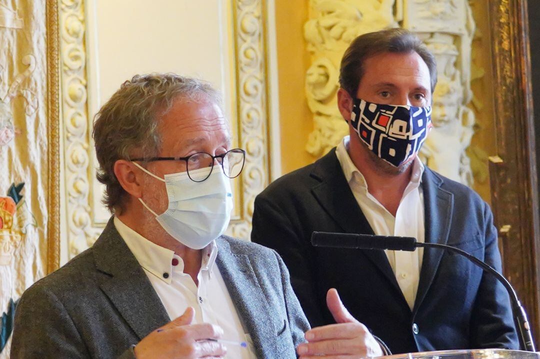 Manuel Saravia y Óscar Puente en una imagen de archivo