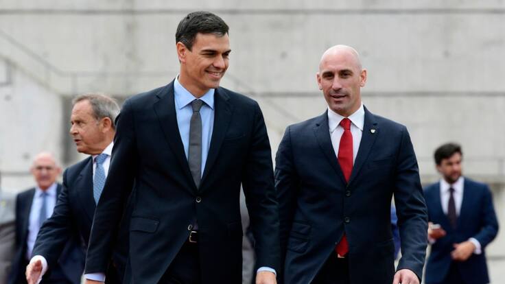 Hora 25 Deportes: La RFEF no está entusiasmada con el Mundial a tres bandas (20/11/2018)