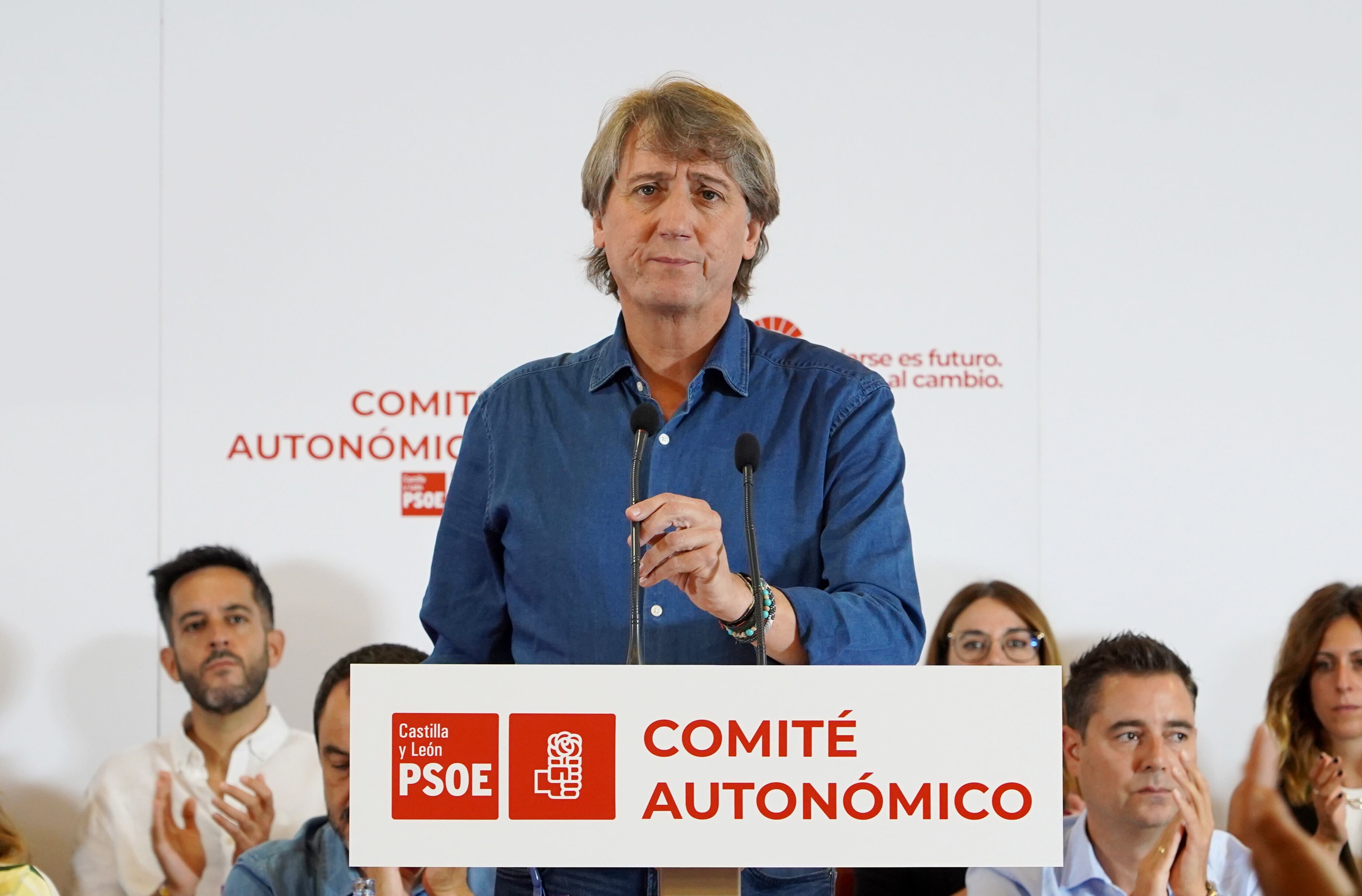 El secretario general del PSCyL, Carlos Martínez, interviene ante el Comité Autonómico del PSOE de Castilla y León.