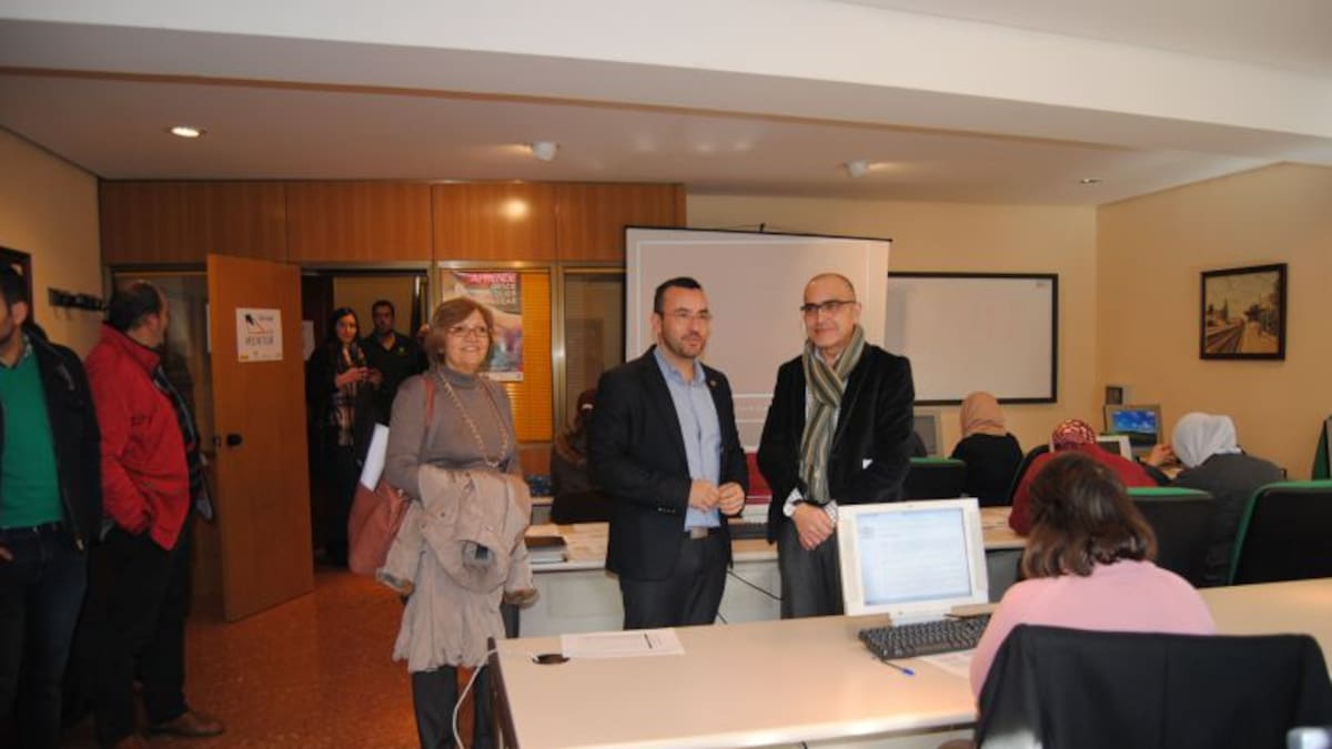 El Aula Mentor cambia su ubicación al Centro Social de la Caixa Rural