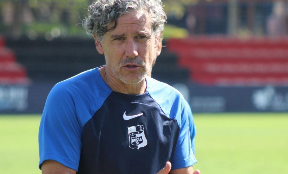 Raúl Garrido ha tenido tiempo extra para trabajar con su plantilla