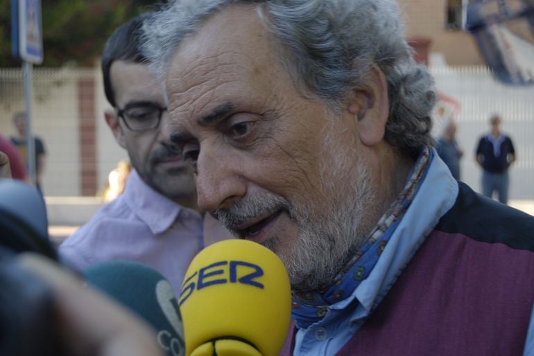 Pepe Chamizo durante su participación en mayo de 2017 en la Manifestación por el Ferrocarril celebrada en Algeciras.