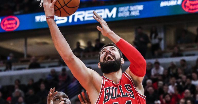 Mirotic entra a canas en la victoria frente a los Pacers de Indiana