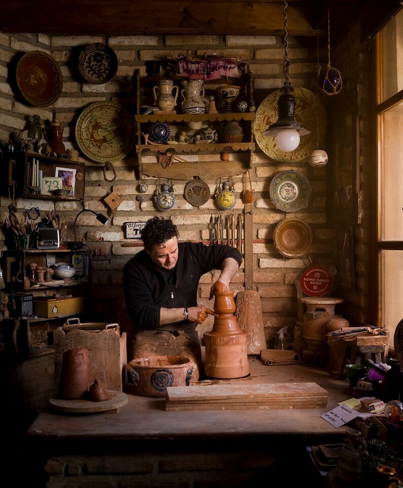 Juan Pablo Tito viajará hasta Venecia para mostrar su arte.