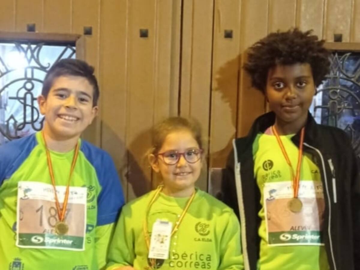 La Escuela del Club Atletismo Elda sigue dando alegrías