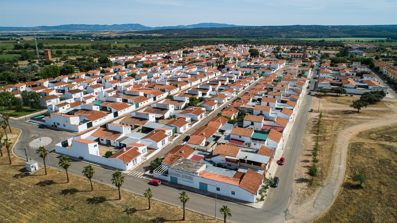 Puebla de Argeme es uno de los pueblos de colonización en el Valle del Alagón