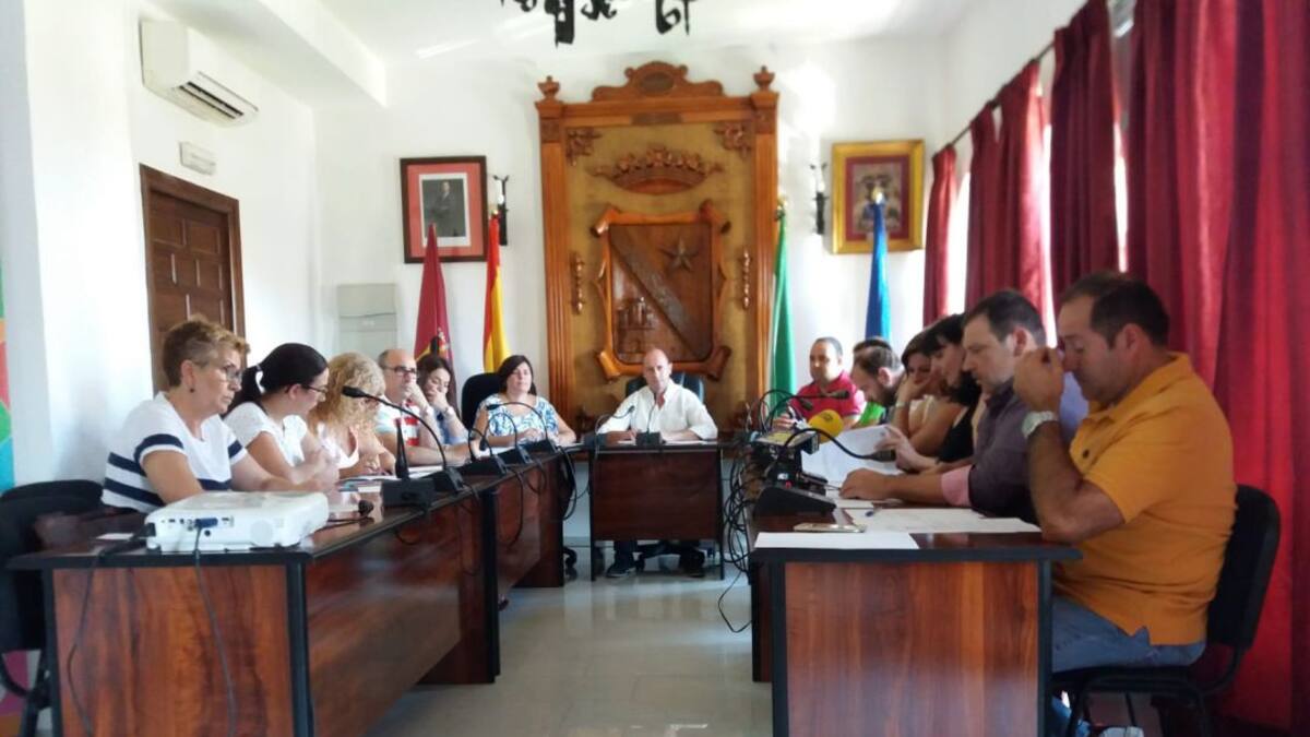 El Alcalde da a conocer las cifras, comparativas, del gasto en festejos