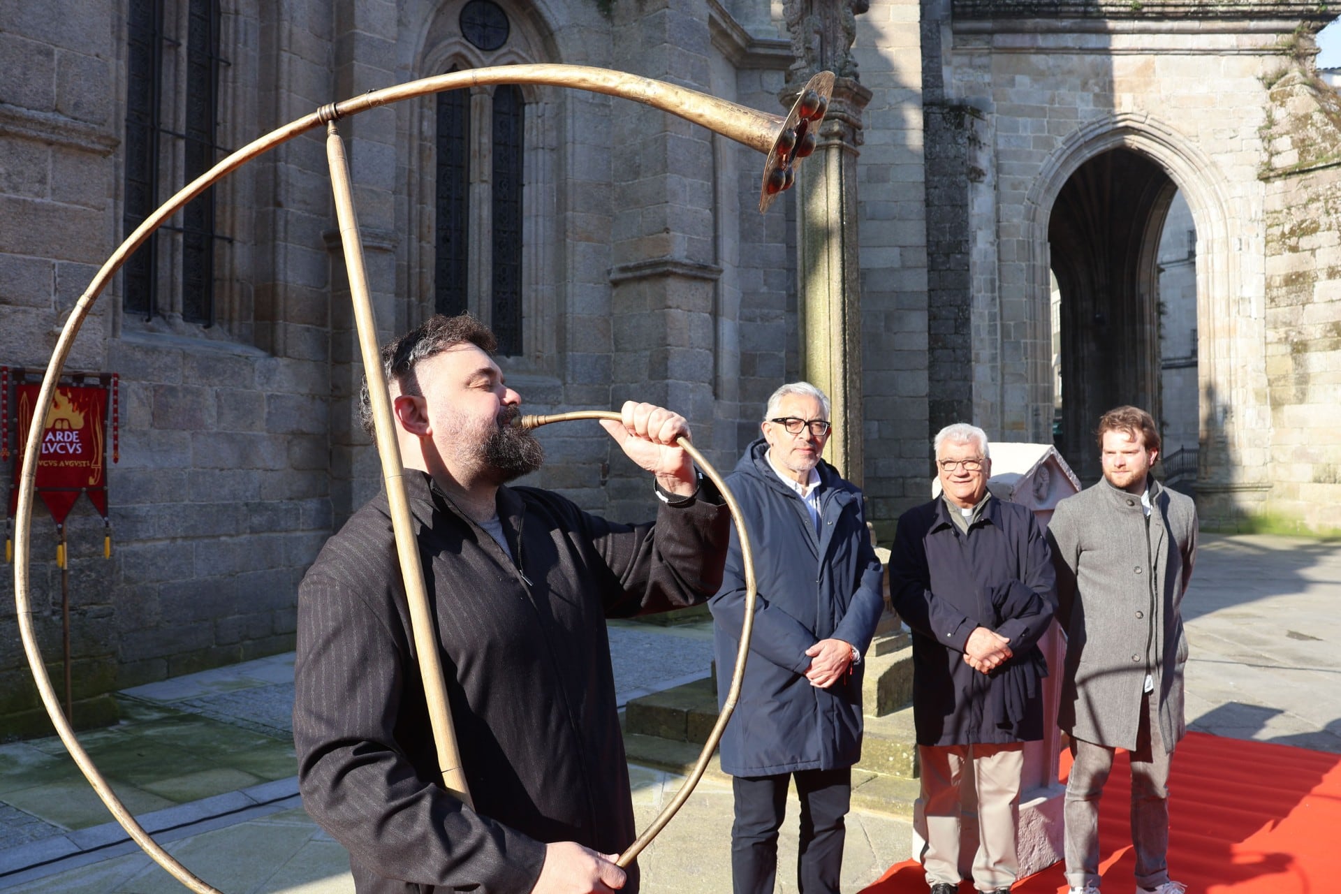 Abraham Cupeiro, junto con representantes del gobierno local y la Diócesis de Lugo, en la presentación del concierto con el que culminará el XXV Arde Lucus.