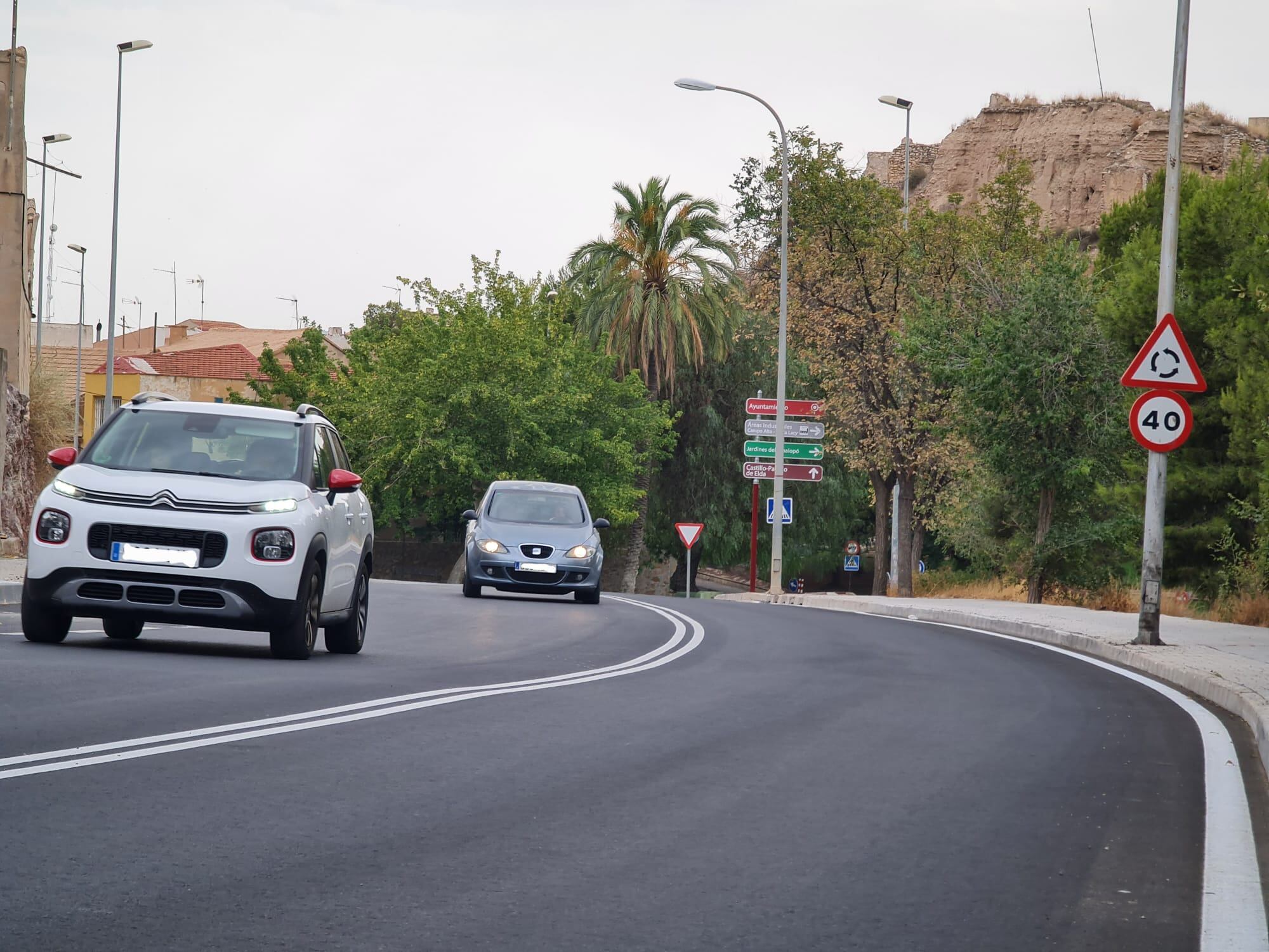 Paseo de la Mora de Elda abierto