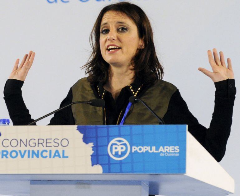 GRA107. OURENSE,- La vicesecretaria general de Estudios y Programas del PP, Andrea Levy, durante su intervención en el XVII Congreso Provincial de Ourense, donde ha pedido a Pedro Sánchez y Albert Rivera que &quot;dejen paso&quot; al PP tras &quot;su fracaso&quot; en la inve