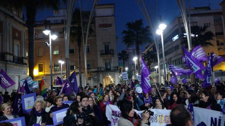 Alicia Navascues en Plaza Niña, programa de mujer