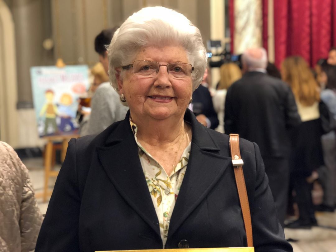 Concha García, la abuela instagramer, recibe el premio Millors Majors del Ayuntamiento de Valencia