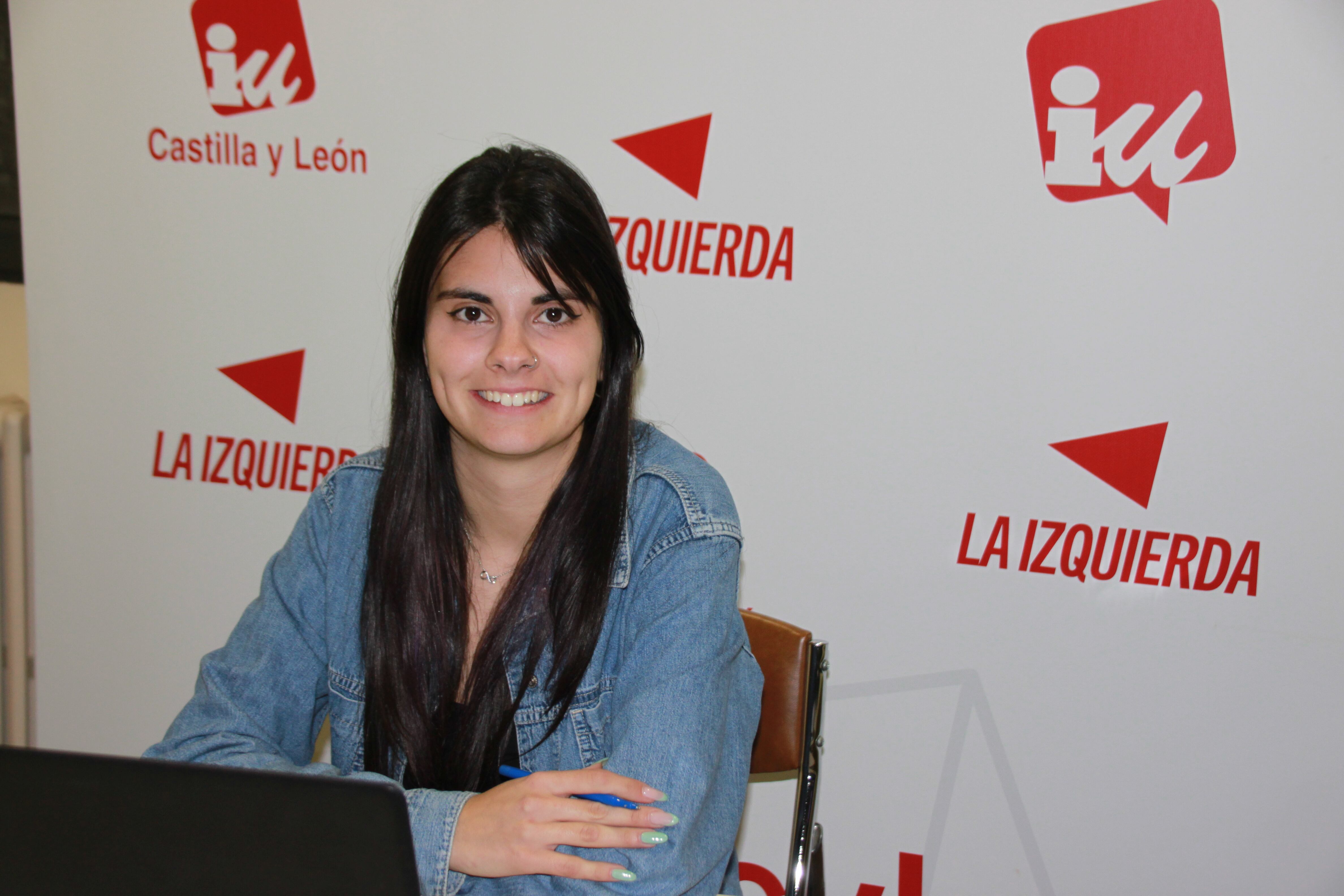 Lucía Arranz, candidata de IU a la alcaldía de Cuéllar en 2023