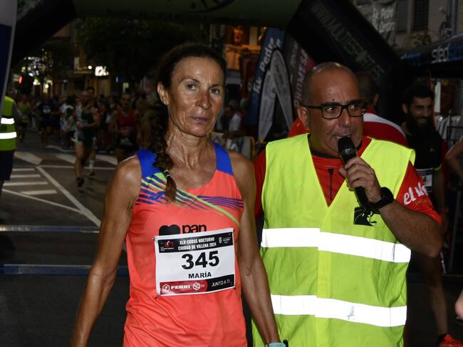 María López, primera mujer en llegar a meta