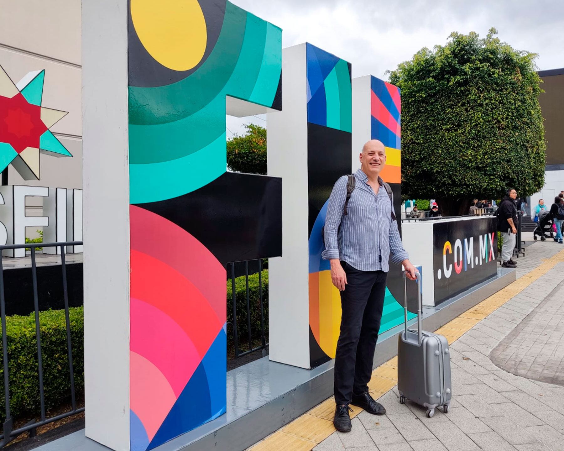 Jordi Peidro, al poc d&#039;arribar a la Fira del Llibre de Guadajara, una de les ciutats més importants de Mèxic