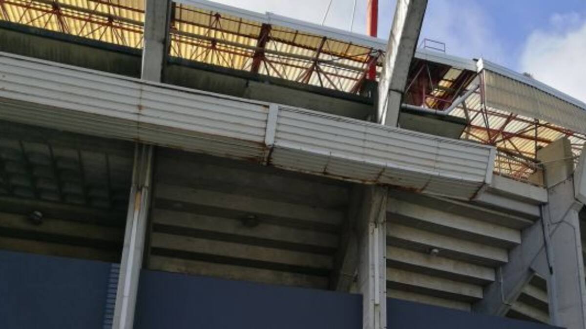El pleno de la Diputación aprueba financiar la obra de la cubierta y la grada