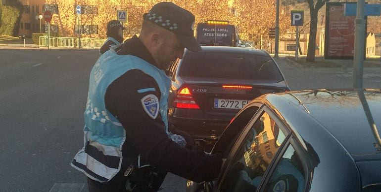 Una persona detenida en Toledo tras usar dos coches de alta gama sin pagar un euro