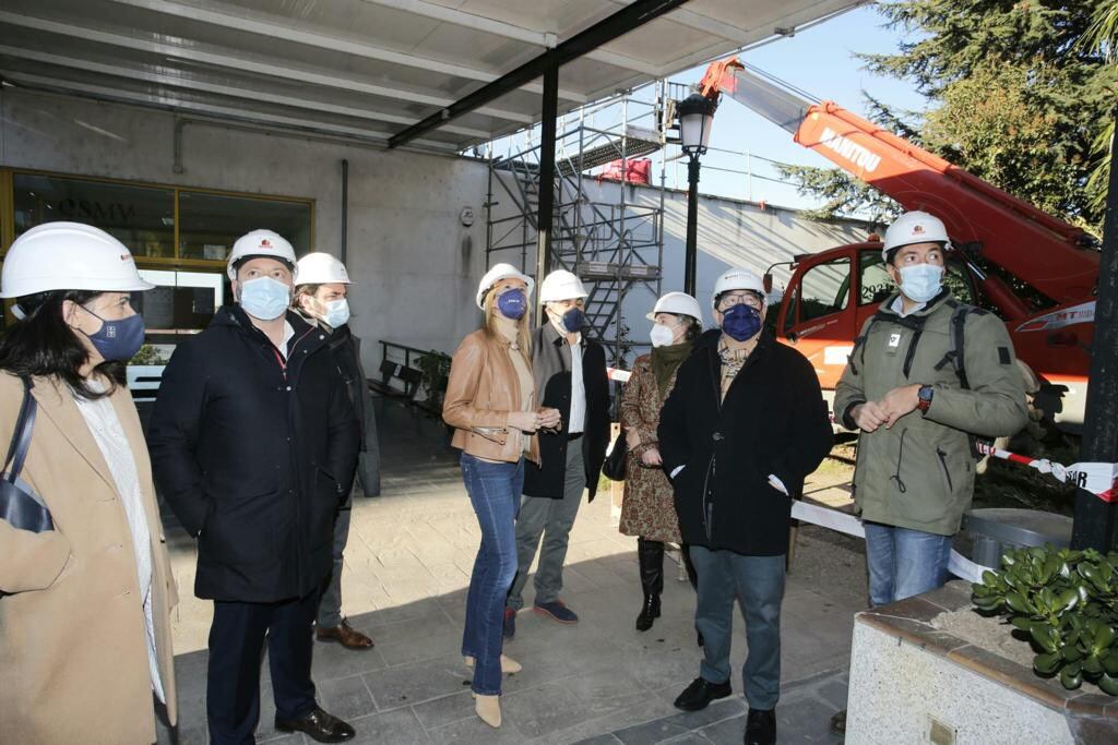 Marta Fernández-Tapias visitando las obras del Conservatorio de Música
