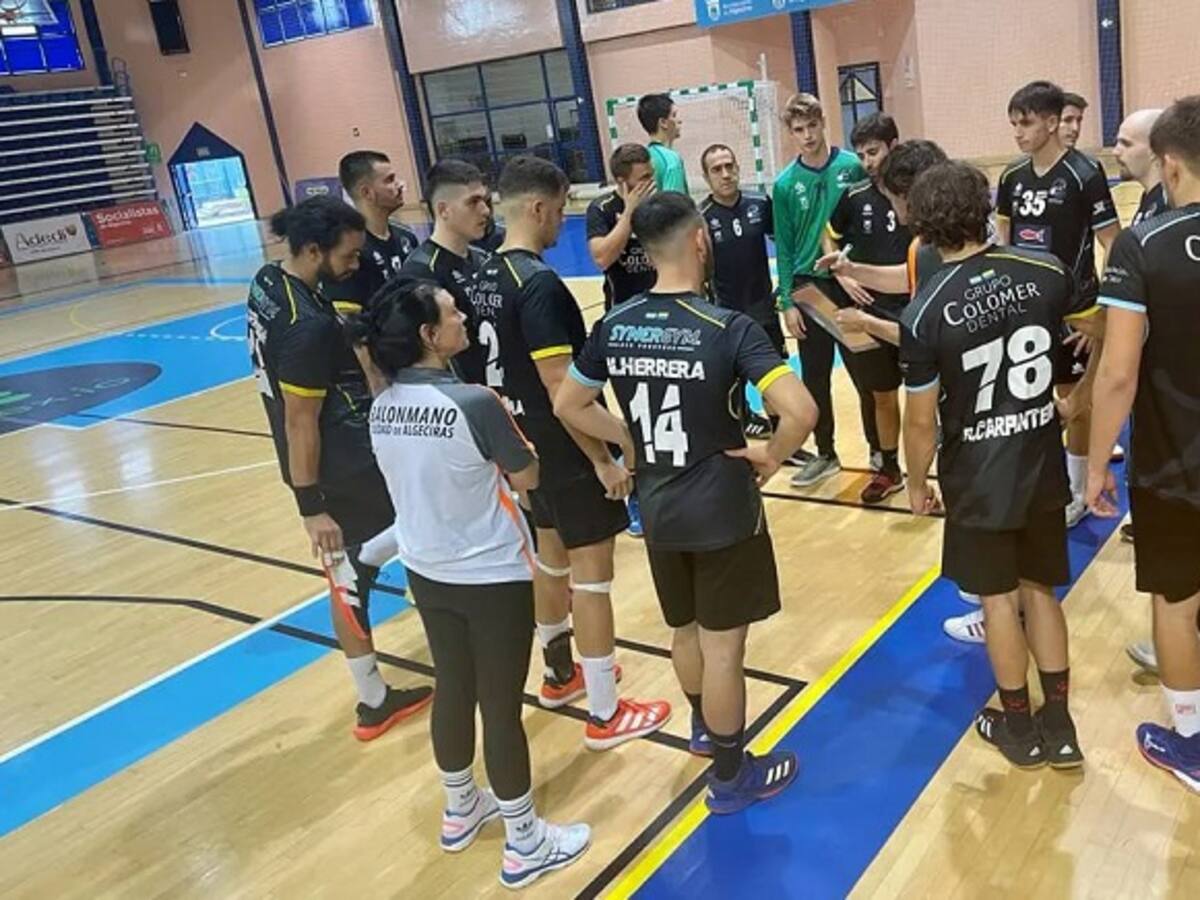 El BM Ciudad de Algeciras espera la visita del líder Triana (Dom 12.00h)