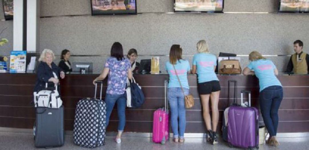 Els negocis relacionats amb turistes no van tant bé com un any enrere.