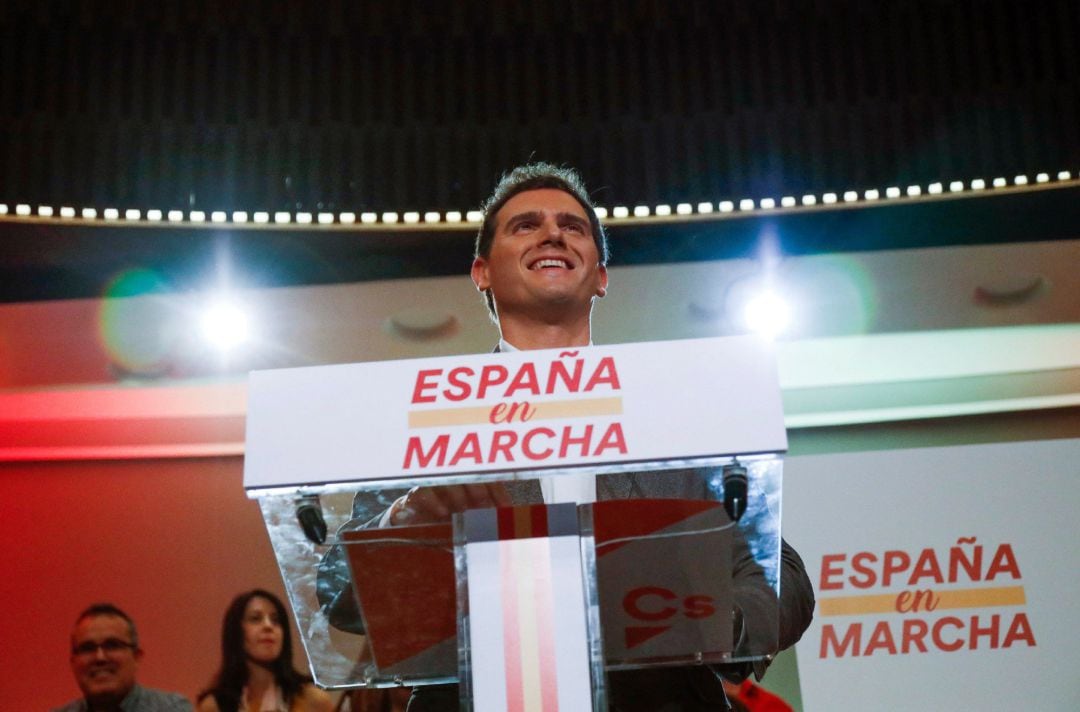 El líder de Ciudadanos, Albert Rivera, protagoniza este sábado el pistoletazo de salida de la precampaña de su partido con un encuentro ciudadano en Madrid.